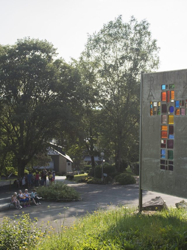 La croix Paix silence Paix